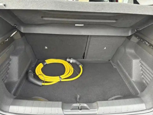 Jeep Avenger electrique 156ch 115kw longitude — photo 6
