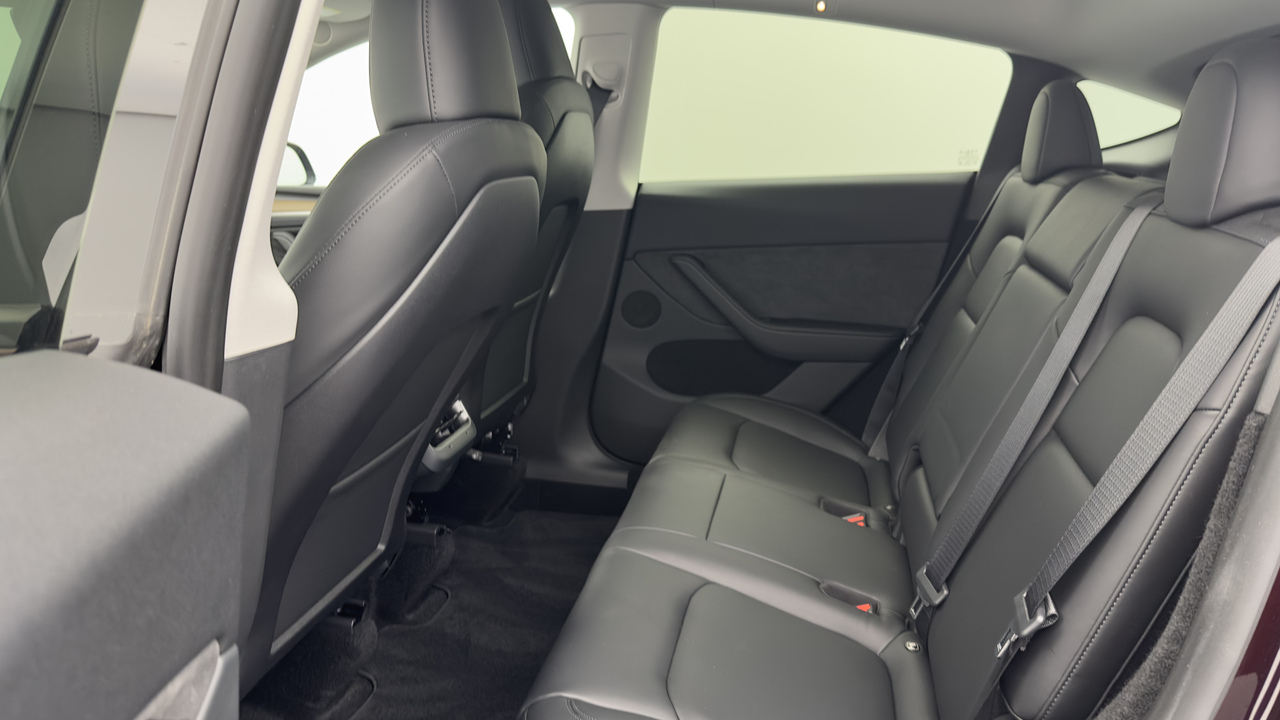 Tesla MODEL Y Grande Autonomie Dual Motor AWD — photo 27