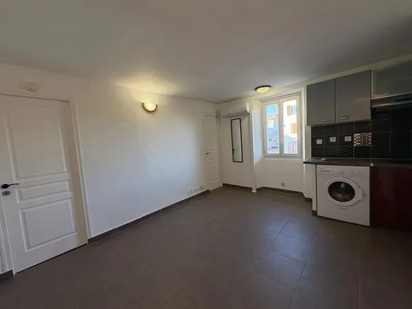 2 Pcs Vieux St Laurent