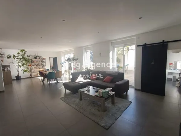 Maison 7 pièces 177 m²