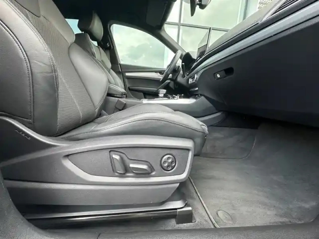 Audi Q5 55 tfsie 367 s tronic 7 quattro — photo 25