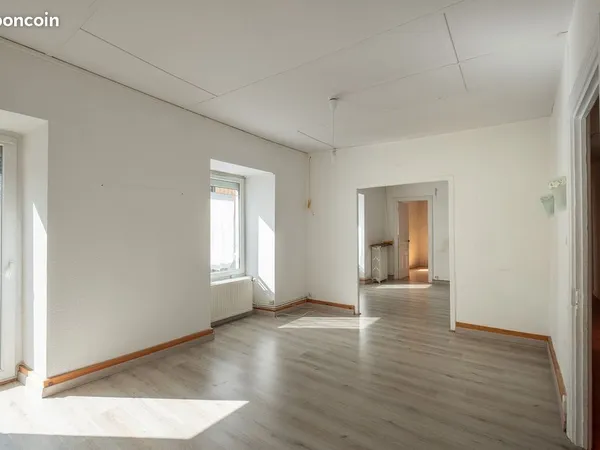Appartement Vente 84m² Le Chambon-sur-Lignon Le Chambon-sur-Lignon