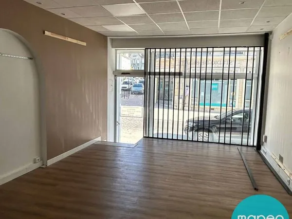 Local commercial 69 m²