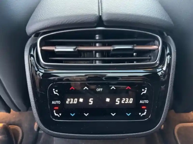 Mercedes Classe E amg line 350 292 ch — photo 14