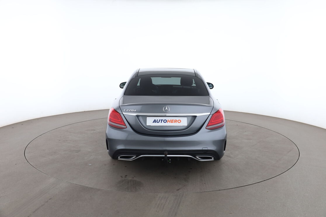 Mercedes-Benz Classe C 220 d AMG Line 9G-Tronic — photo 4