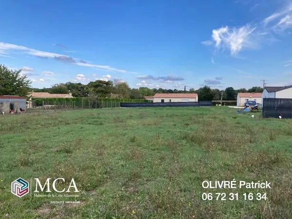 Terrain 1033 m²