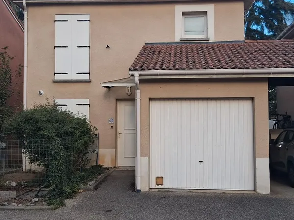Maison T4 résidence sécurisé Meyzieu