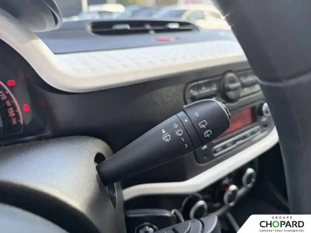 Renault Twingo iii sce 65 — photo 12