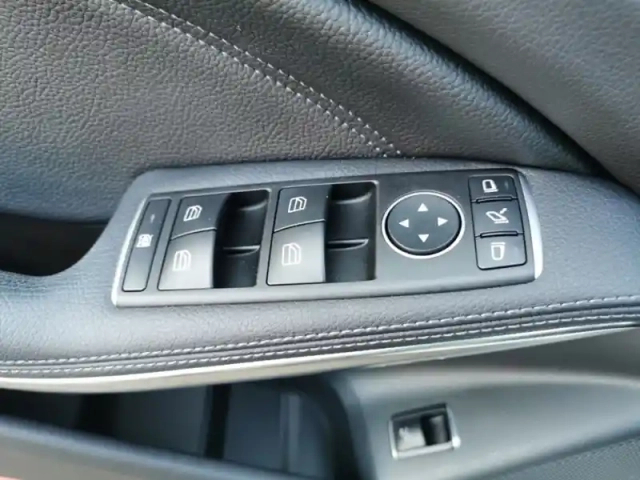 Mercedes Gla 220 d 4matic fascination pack — photo 15