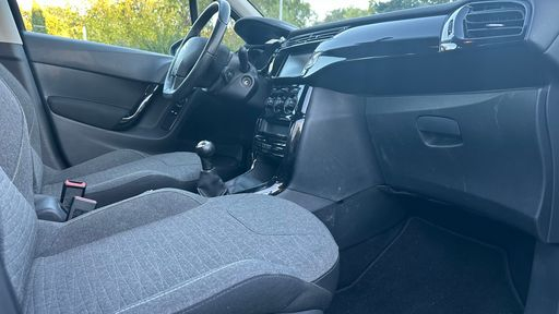 Citroen C3 1.2 VTi 82 - Feel Edition – 2015 – 115716 km – Essence – Boîte Manuelle — photo 14