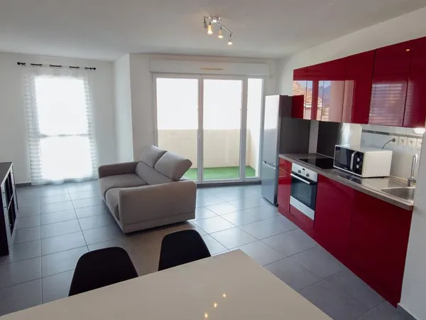T2 meublé 44 m² - Résidence récente - Parking sous-sol - Très lumineux