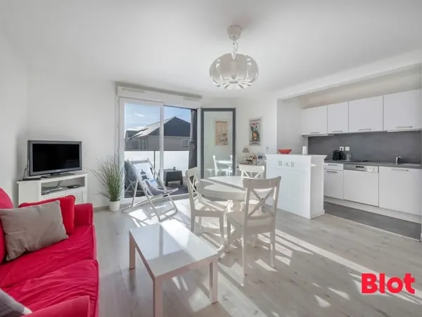 PORNICHET : Beau T3 bis + terrasse et double garage