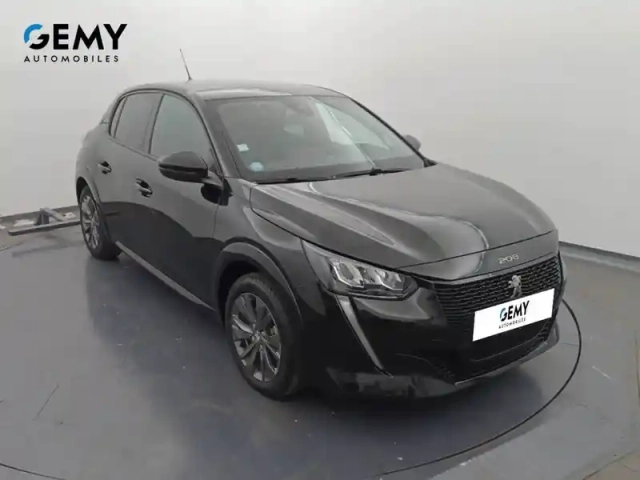 Peugeot 208 electrique 50 kwh 136ch — photo 18