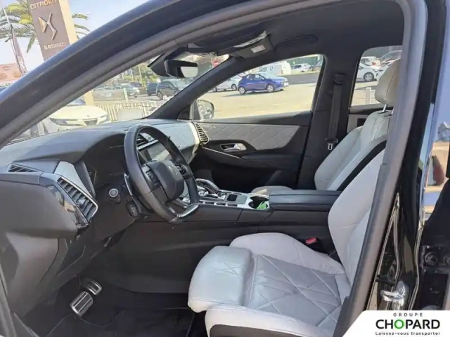 Ds Ds 7 ds7 crossback hybride e-tense 300 eat8 4x4 — photo 31