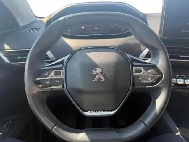 Peugeot 3008 1.5 bluehdi 130ch s&amp;s allure pack — photo 12