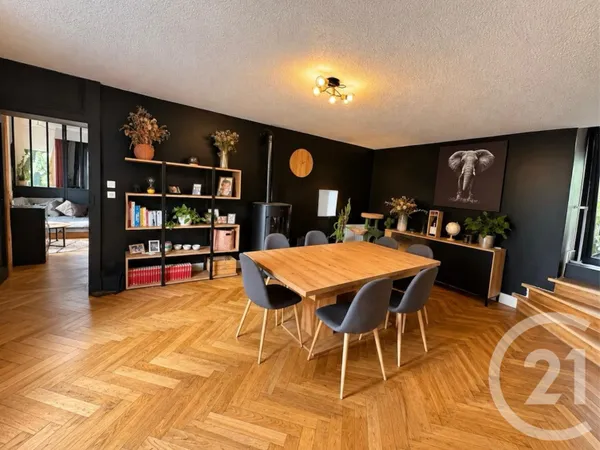 Appartement 5 pièces 100 m²