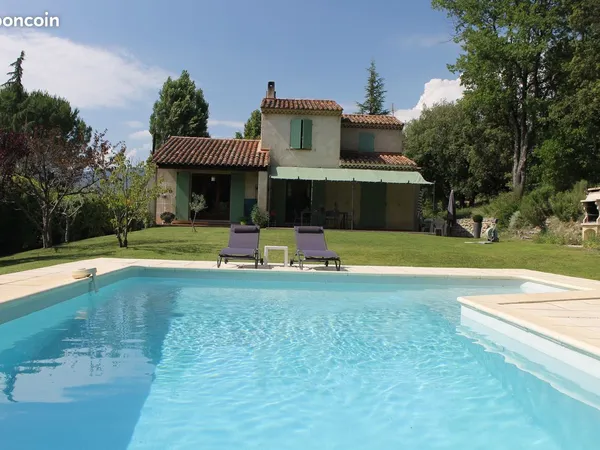 Villa piscine, terrain 2000m² divisible ANSOUIS