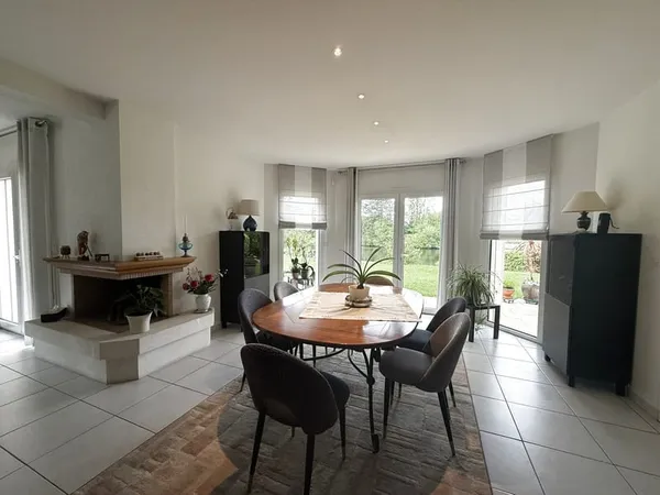Maison vue GOLF en excellent état