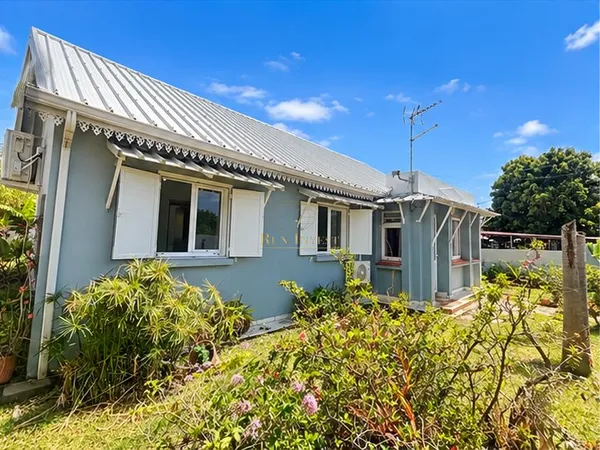 Maison - 110,50 m2 - 5 pièces