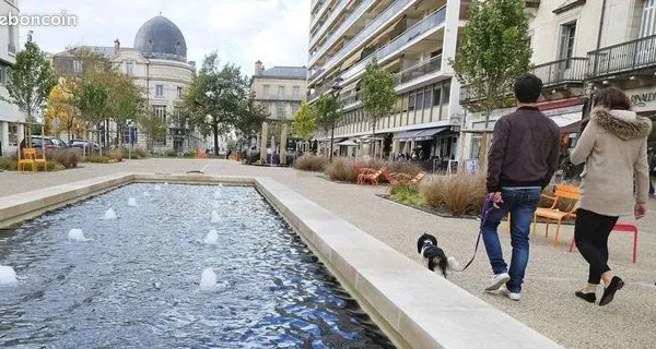 Local commercial exceptionnel - bar, resto rapide, concept food coffee shop, tout commerce - hyper c