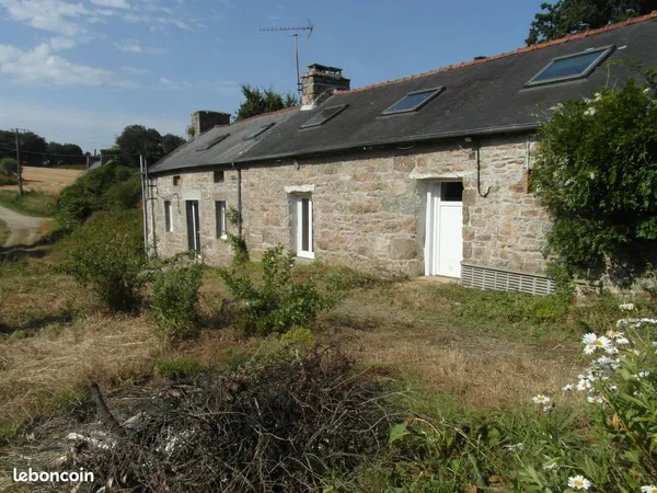 Vend 2 Maisons au bout d'un chemin