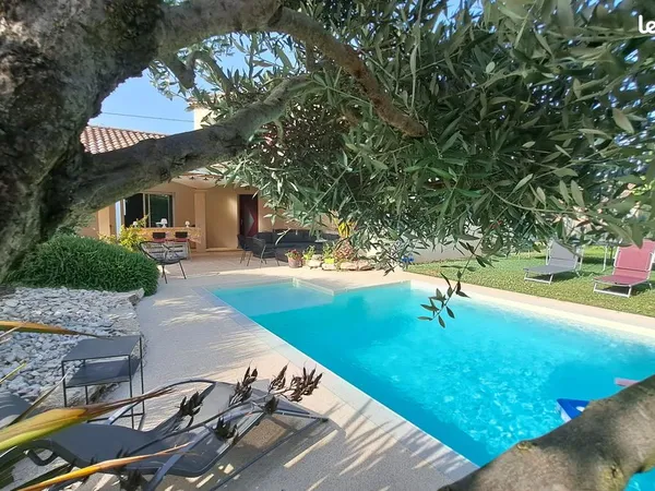 Maison à vendre sur Beauvallon