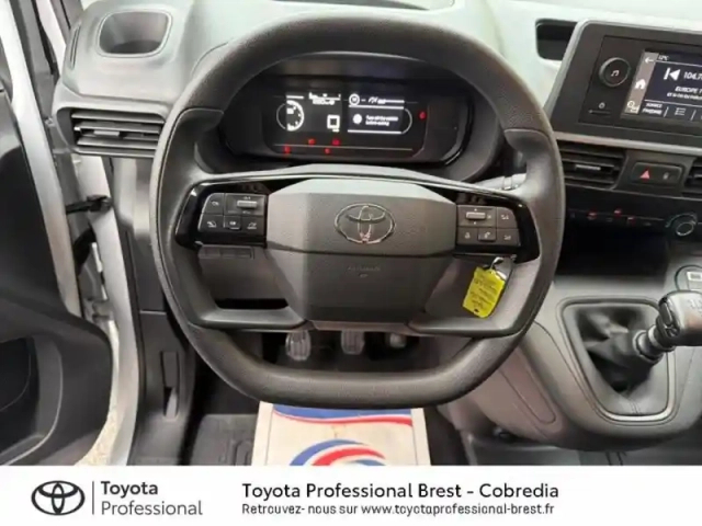 Toyota Proace city medium 130 d-4d start mc24 — photo 9