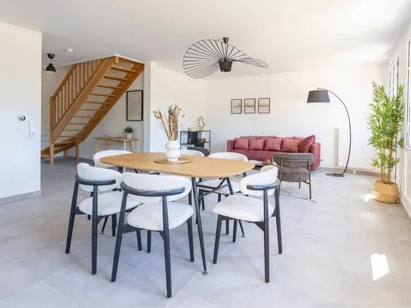 Maison 6 pièces 110 m²