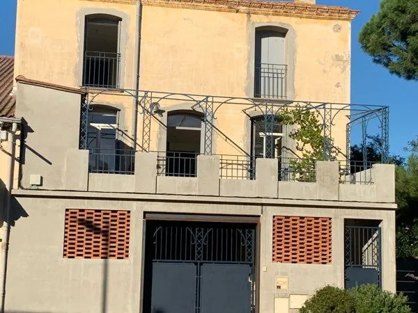 Charmante et fonctionnelle maison village terrasse