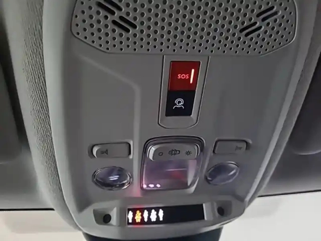 Citroën C4 puretech 130 s&amp;s eat8 — photo 47