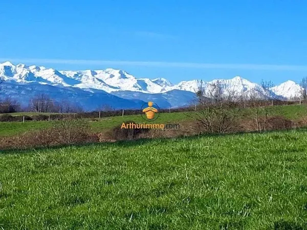 Terrain à bâtir de plus de 7 000 m² - Vue Pyrénées - proche mascaras