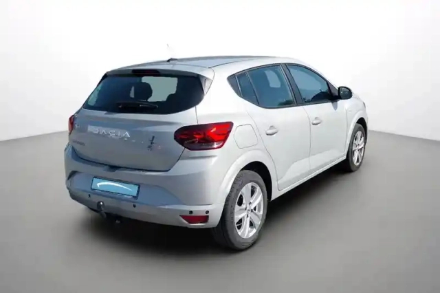 Dacia Sandero tce 90 — photo 6
