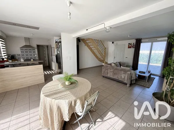 Maison 6 pièces 110 m²