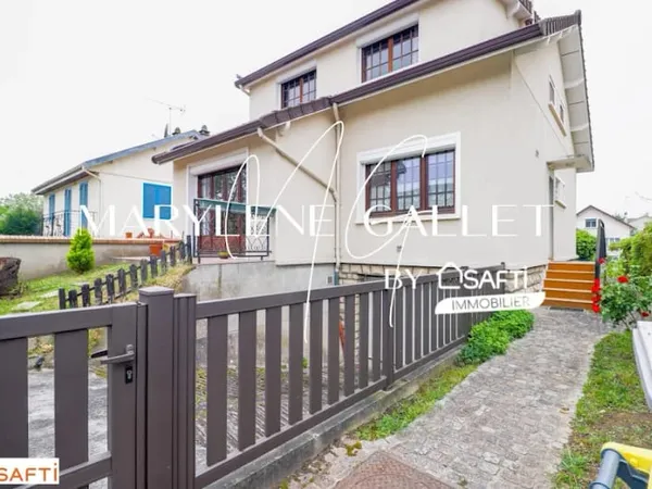 Maison 7 pièces 121 m²