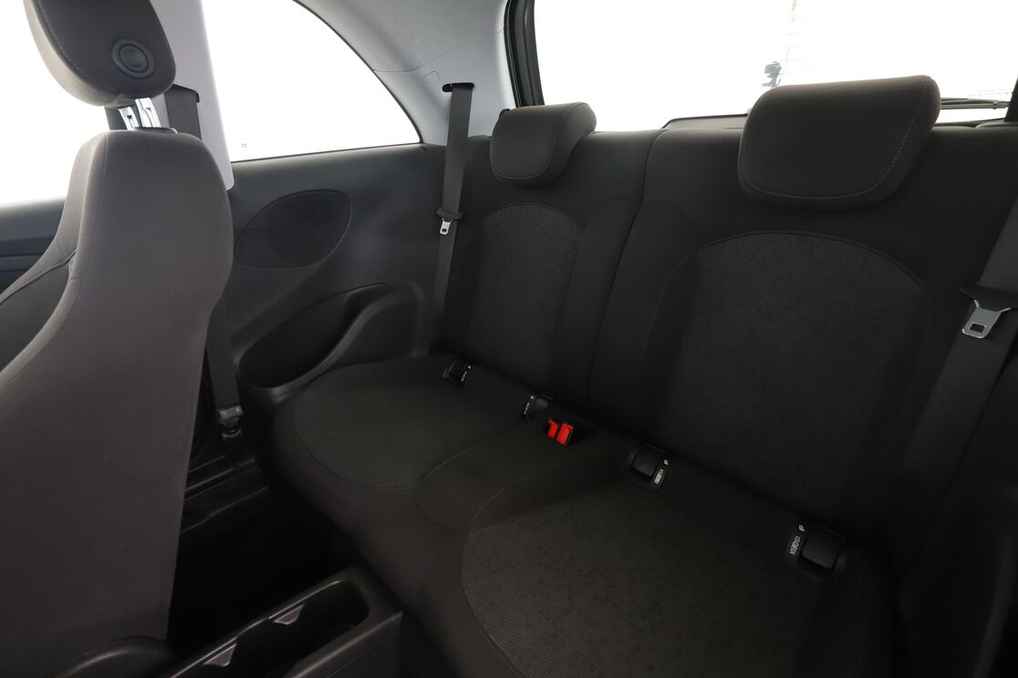 Opel Adam 1.4 Twinport Unlimited — photo 13
