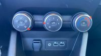 Renault Clio 1.5 dCi 100ch Evolution - 25 — photo 27