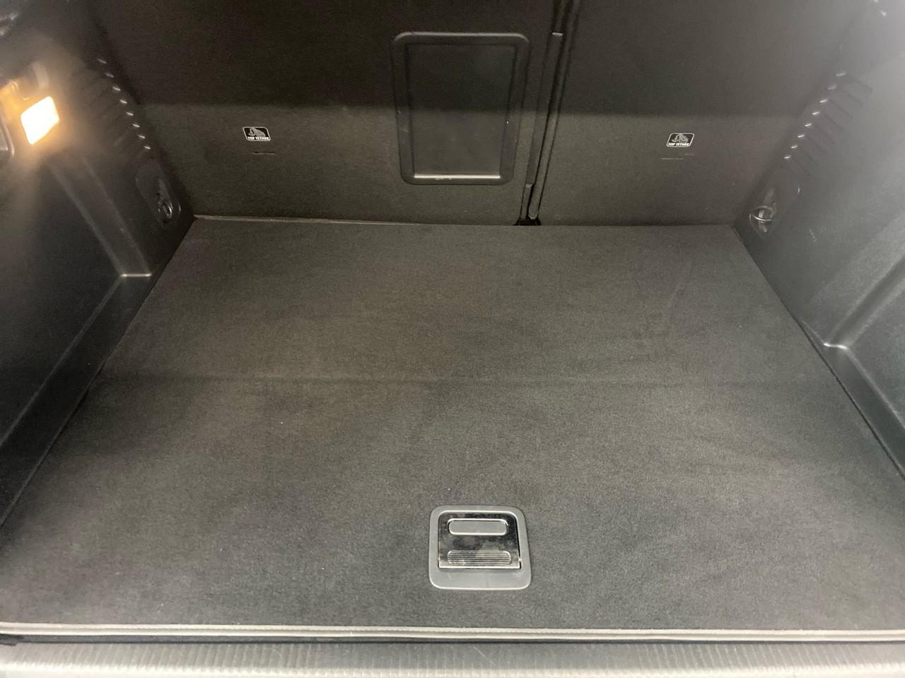 Peugeot 3008 hybrid 225 e-eat8 allure pack — photo 14