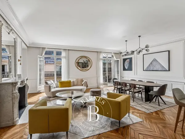 Le service de la Maison BARNES vous propose ce bien: