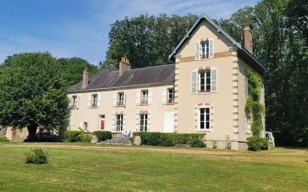 Maison 12 pièces 300 m²