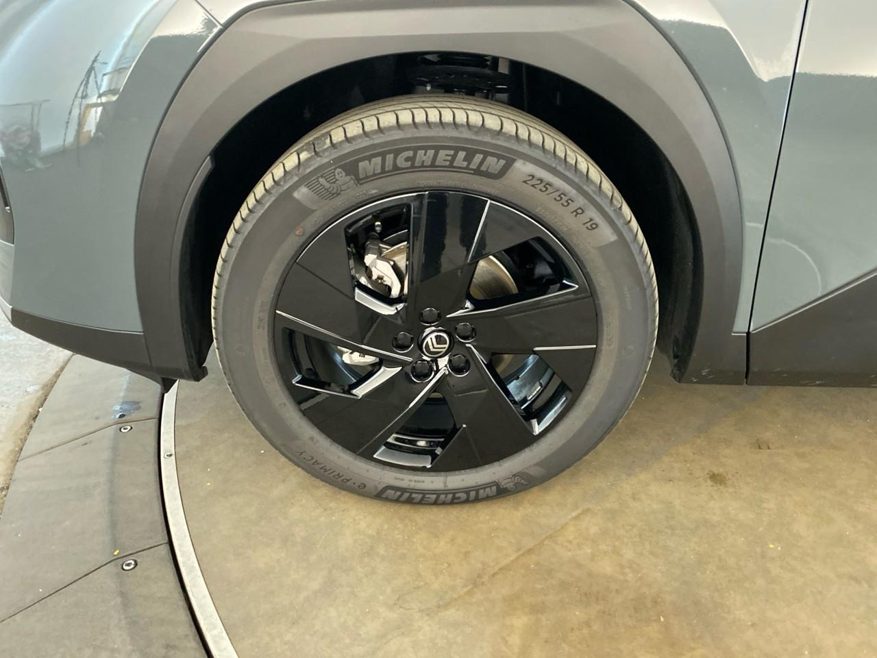 Citroën C5 Aircross hybride 145 ch e-dcs6 max — photo 11