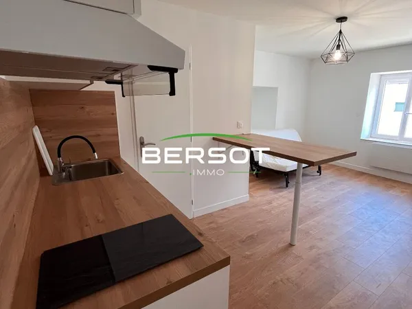 Studio 1 pièce 19 m²