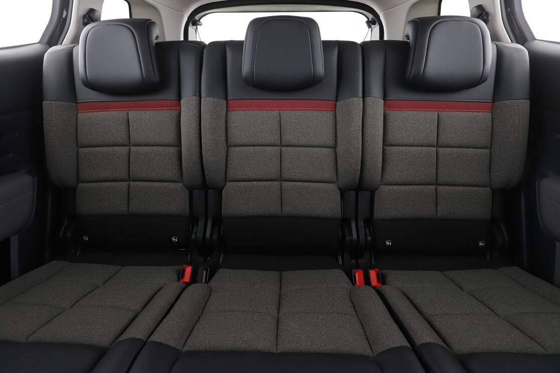 Citroen C5 Aircross 1.6 Hybrid Business e-EAT8 — photo 14