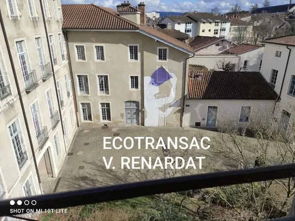Appartement 5 pièces 77 m²