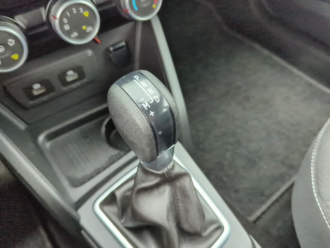 Dacia Duster tce 150 fap 4x2 edc confort — photo 29