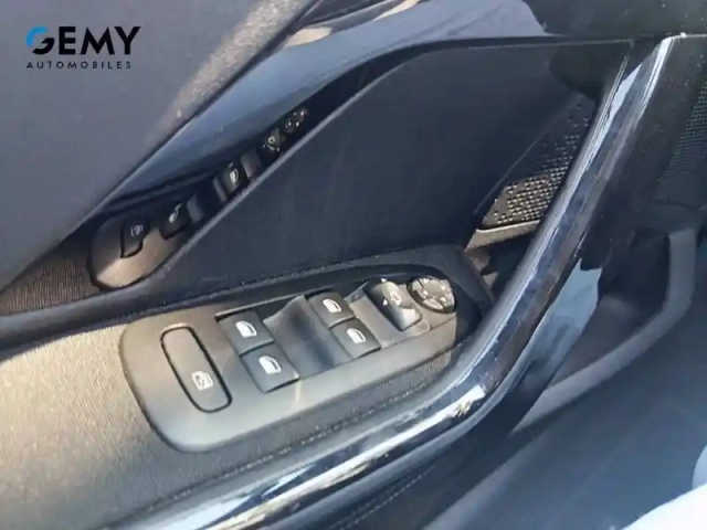 Peugeot 208 puretech 110ch s&amp;s bvm6 — photo 24