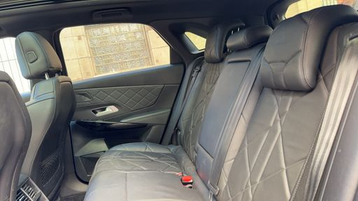 DS DS7 1.6 THP E-tense 300 Plug in Hybrid 4X4 EAT8 - Rivoli – 2020 – 99556 km – Hybride rechargeable – Boîte Automatique — photo 31