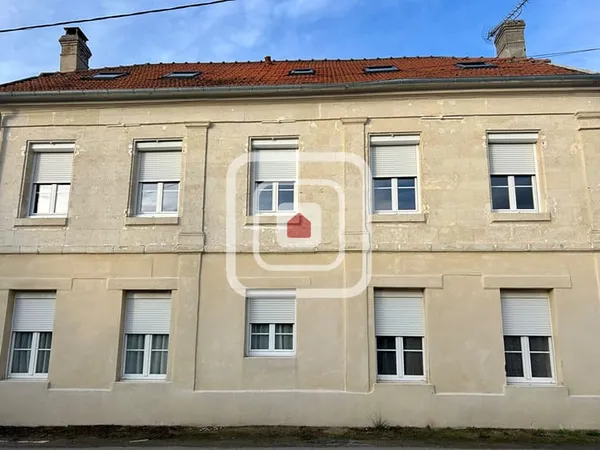 GRANDE MAISON ANCIENNE