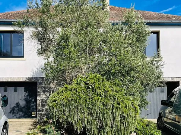 Maison non meublée à louer surtainville