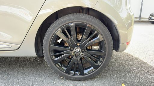 Renault Clio 1.2 TCe 120 EDC - Initiale Paris – 2016 – 120969 km – Essence – Boîte Automatique — photo 14