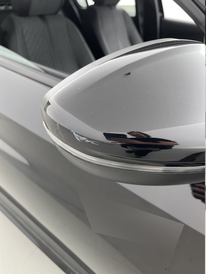 Peugeot 208 — photo 43